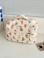 Gesteppte cremefarbene Kosmetiktasche mit süßen Tierprints und Doppelreißverschluss - Creme Puppe - Kosmetiktasche
