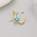 Detailansicht eines 14K Gold Mond-Böse-Blick-Anhängers mit 18,17 mm Abmessung - H-11615/Mond Böser Blick
