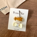 Cute beige giraffe felt clip and yellow bow hair clip set for kids on card - Giraffe Shape / 2 Pcs/Set / Giraffe And Bow