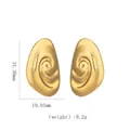 Macro detail of 18k gold geometric spiral earrings with size and weight measurements - Abstract Spiral Curved Earrings