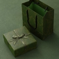 Boîte cadeau bijoux vert forêt gaufrée élégante et sac en papier assorti avec ruban - Boîte cadeau + Sac cadeau