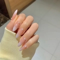 Lange amandelvormige kunstnagels met nude verloop en verfijnde parelaccenten - Parelverloop Nude Pink - Jelly Gel Stijl (D-12)