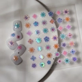 Adesivi per unghie 3D olografici con motivi floreali colorati a rilievo su unghie - Fiore Tridimensionale Laser (CO-136)