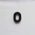 Détail d'un maillon de chaîne acrylique noir en forme de U pour accessoires de bijoux DIY - Noir