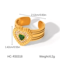 Detailansicht eines Herzrings mit grünem Zirkon, Abmessungen und Goldbeschichtung - Herz Stil (HC-R30318) / Gold