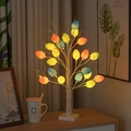 Árbol de abedul LED de Pascua con huevos coloridos para decoración festiva de mesa - Estilo de huevo con patrón / Blanco cálido