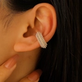 Elegante ear cuff a forma di C con perle bianche e strass brillanti placcati in oro - Stile Perla da 1,9 cm (1040)