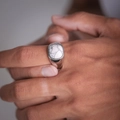 Vintage signet ring for men with oval white marble stone and polished silver band - US-8 / Steel-Marble Texture