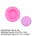 Macro detail of macaron silicone mold with dimensions 4.8x4.8x1.2cm and 18g weight - 6# 15-44 / Pink