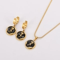Elegante conjunto de joyas de acero dorado con esmalte negro y motivos de flores de rosa 3D - Concha Negra