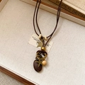 Sautoir bohème vintage avec étoile en bronze et pendentif en bois sur cordon ciré - 17# Collier-Café (Pentagramme/Pendentif en Bois)