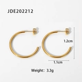 Detail view of gold C-shaped hoop earrings with precise size and weight measurements - Gold C-Shape Style (JDE202212)