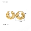 Détail de boucles d'oreilles en C plaquées or 18K avec taille 26mm et épaisseur 8mm - Style Créole en Forme de C Martelé (YYE023236)