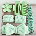 Detailed set of mint green bow headband, hair claws and wristbands on a tray - Green (16-Piece Set)