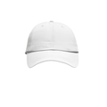 Détail de la casquette blanche respirante avec coutures à six panneaux et œillets - Taille Unique(Réglable) / Blanc