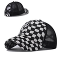 Casquette damier noir et blanc pour queue de cheval avec maille filet et ouverture élastique - Réglable / Damier
