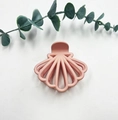 Elegante pinza de pelo rosa con forma de concha hueca para peinados de mujer - Naranja Crema