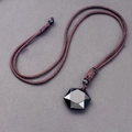 Poliertes Obsidian Hexagramm Anhänger mit verstellbarer brauner geflochtener Kette - Hexagramm mit braunem Seil