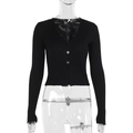 Detalle de cárdigan de punto acanalado negro con cuello de pico y tres botones - S / Negro
