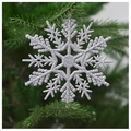 Dettaglio di un fiocco di neve argentato glitterato appeso a un ramo di albero di Natale - Fiocco di Neve Stile Union Jack / 10cm / Argento
