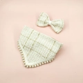 Detail of tweed pet bandana and bow set with elegant faux pearls and gold metallic thread - Size S (1.5-2.5kg) / 2-Piece Set (Bandana+Bowtie) / White