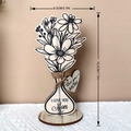 Macro detail of wooden flower bouquet with I LOVE YOU MOM engraving and jute rope - MZ804C / White