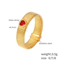 Goldener Edelstahlring mit Rippenstruktur, rotem Herz-Glasstein und 0,5cm Breite - Gold/Rot