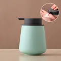 Dispenser sapone in ceramica verde menta con texture opaca e pompa grigia, stile nordico - Arrotondato / Verde menta con pompa grigia