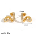 Detail view of 18K gold S-shaped earrings with rhinestones measuring 13mm and 2.3g - S-Shaped Zirconia Style (TE60565)