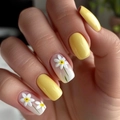 Square yellow press-on nails with white daisy floral design and glossy finish - Bz1485 Subtly Flirted / Jelly Glue + Nail File