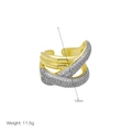 Detailansicht des zweifarbigen Kreuzrings mit Zirkonia und 19 mm Größenangabe - Gold und Silber Zweifarbig Mehrlagig Kreuz Pave Stil (DR241006-B)