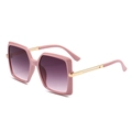 Gafas de sol cuadradas rosas con lentes degradadas moradas y patillas doradas - Montura Rosa Lentes Grises Degradadas