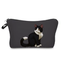 Dettaglio di una trousse grigia in tessuto con stampa di gatto e maniglia nera - Stile Gatto Mucca Grigio Scuro (hz3546)