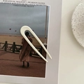 Minimalistische U-vormige haarspeld in ivoorwit voor elegante haarstyling - Melkwit