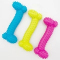 Set de 3 huesos para morder de goma azul, amarillo y rosa con relieves para limpieza dental - Hueso Grande (Forma Z)