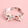 Christmas pet collar with reindeer and berry pattern, white buckle and bowtie - S(17-32cm) / Christmas Tree Bow