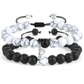 Dettaglio della chiusura magnetica a cuore su bracciali di coppia in quarzo rosa e pietra - Bracciale Turchese Bianco + Pietra Smerigliata