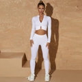 Two-piece white seamless yoga set featuring long sleeve zip crop top and high waist leggings - White Long-sleeved Shirt And Trousers.