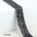 2x4mm Larvikit Flachperlen mit natürlichem silberblauem Glanz und dunklen Flecken - Larvikit