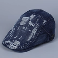 Casquette plate en denim bleu vintage avec détails usés et boucle en métal - M (56-58cm) / Bleu foncé