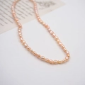 Collana mini con perle barocche d'acqua dolce in tonalità rosa arancio per donna - Pink Straight-hole Baroque Pearl