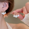 French vintage style gold twist earrings with white resin roses and sparkling rhinestones - 51# Gold Twisted Ring White Rose Earrings (HE15735)