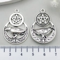 Antique silver pentagram pendant with raven and crescent moon, measuring 3x4cm - Pentagram Moon Bird 23x33mm
