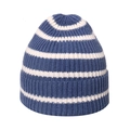 Dettaglio della trama a costine verticali su un berretto a righe blu e bianche - 58cm / Blu navy