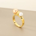 Detail of gold geometric ring featuring polished champagne and white pearls on band - US 6 / Gold Two-Tone Pearl Simple Style (KR111169-K)