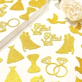 Confettis de mariage pailletés dorés avec silhouettes de mariés et texte She Said Yes - Ensemble She Said Yes Bague Robe Oiseau Nœud / Doré