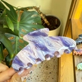 Handheld large marble acetate hair claw clip in purple and white minimalist design - Large / Pink Purple