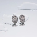 Textured silver-plated titanium steel shell earrings with polished metallic beads finish - Oval Stripe - Steel