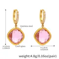 Détail de boucles d'oreilles en verre tchèque rose avec crochets en acier et dimensions - Or Rose