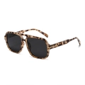 Vintage-Sonnenbrille mit Schildpatt-Doppelsteg, dunkelgrauen Gläsern und Gold-Akzenten - Leopard Rahmen Graue Gläser